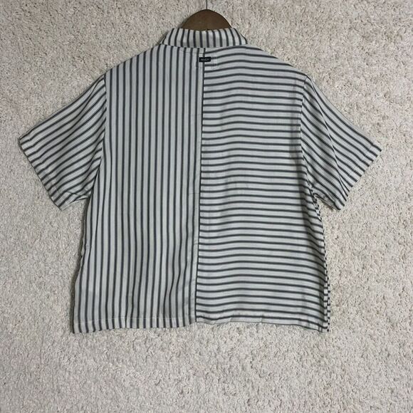 RVCA‎ Sunday Collection Striped Button Up White Shirt Womens Size Medium NWT Top - Picture 4 of 11